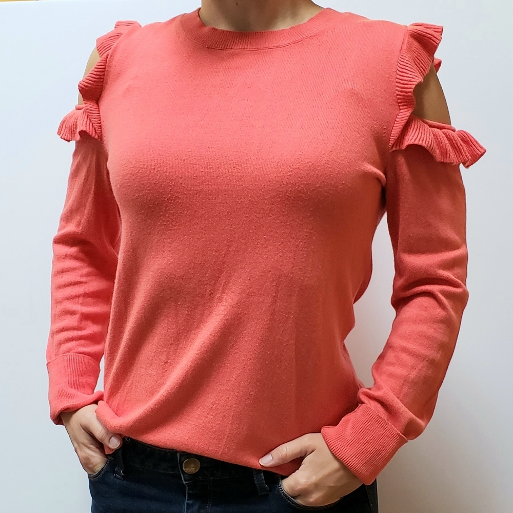 MC Cotton & Viscose Ruffled Cold Shoulder Sweater. MICHAEL KORS SUPER CUTE